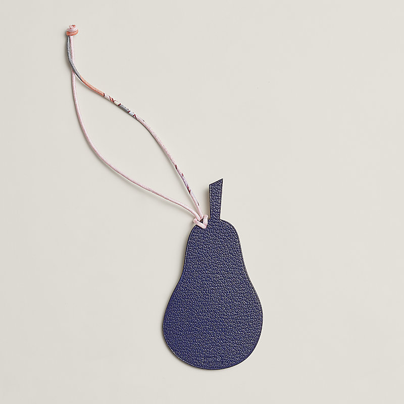 Pear and leaf charm | Hermès USA
